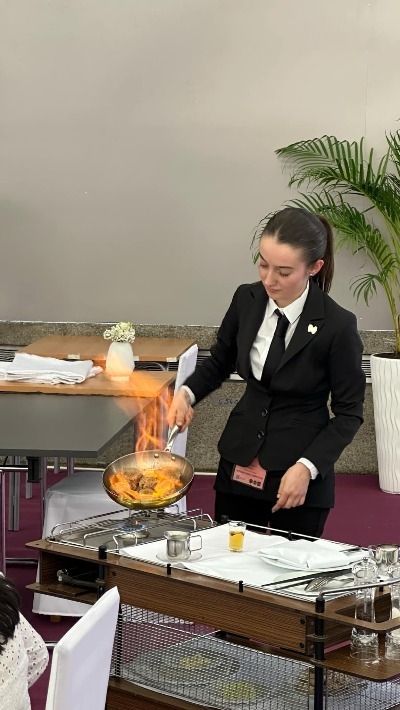 zagrab verseny restaurant service